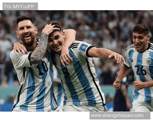 世预赛焦点战：潘帕斯雄鹰VS南美黑马，梅西主场告别之战