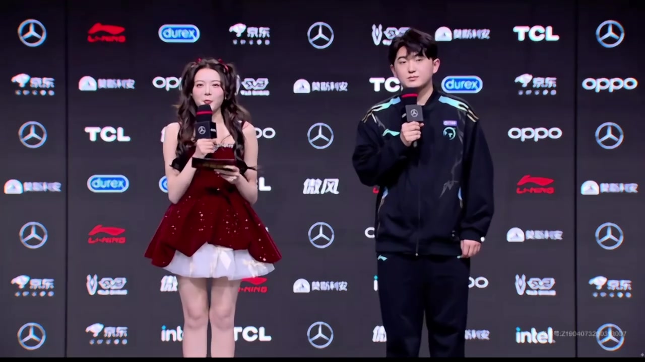 TT赛后采访1xn：我这局女警一般般，还是有挺多失误的